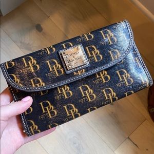 Rooney & Bourke 1975 Continental Clutch Wallet